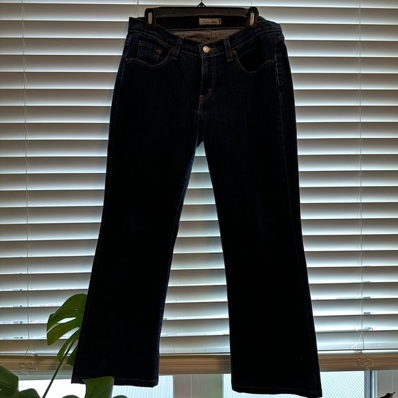 Levi’s Curvy Bootcut Jeans - Picture 3 of 6